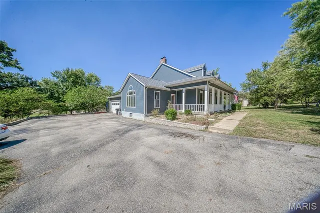 $398,900 | 10575 Stoltz Drive, Rolla, MO 65401