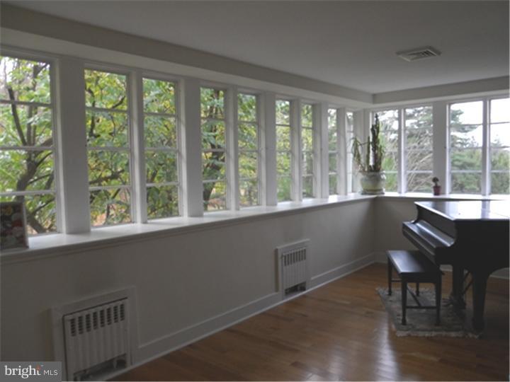 525 Clothier Springs Road Malvern, PA 19355 - Photo 6 of 19 Gallery Image 6