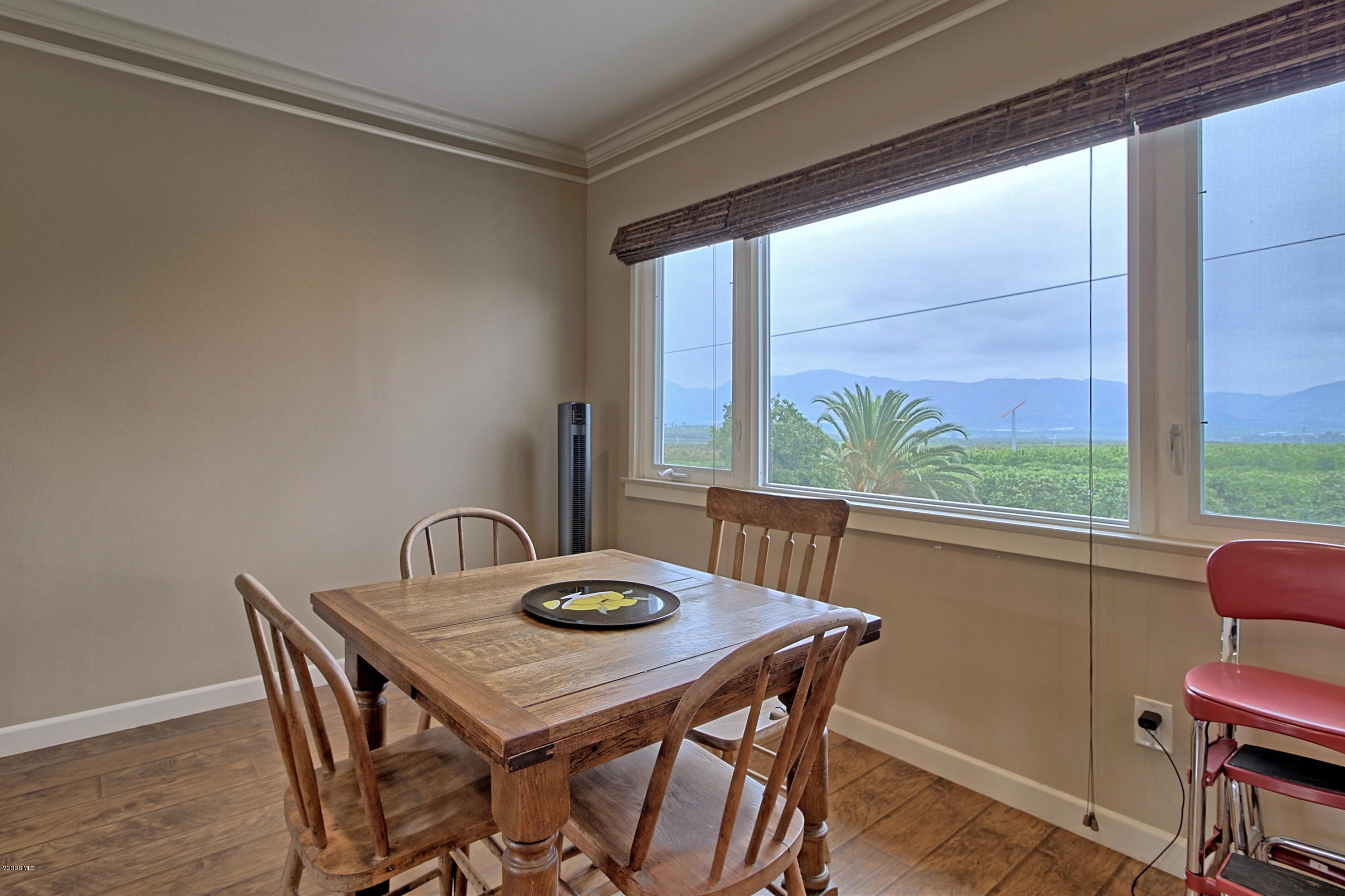 604 Hall Road Santa Paula, CA 93060 - Photo 11 of 35 0029 (1)