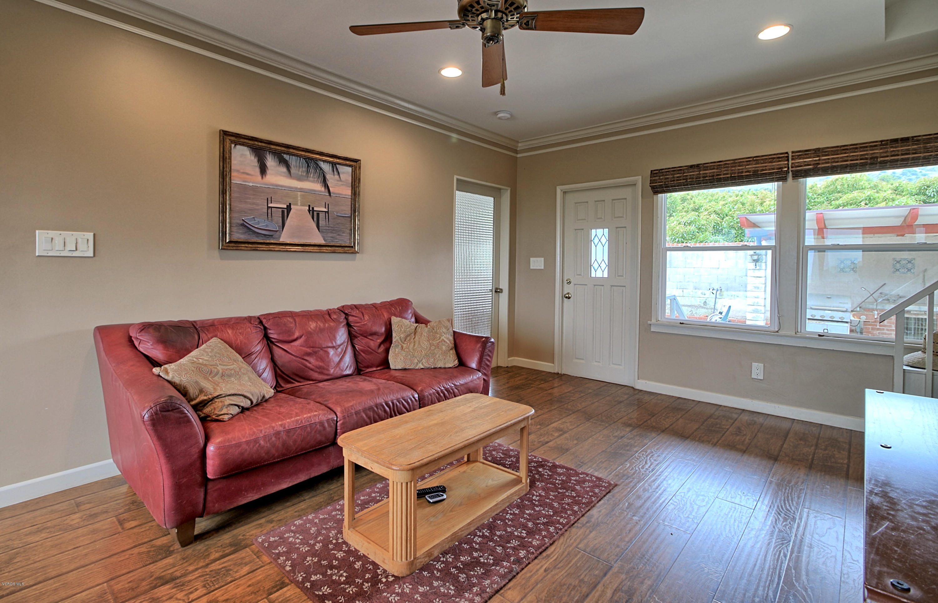 604 Hall Road Santa Paula, CA 93060 - Photo 12 of 35 0033