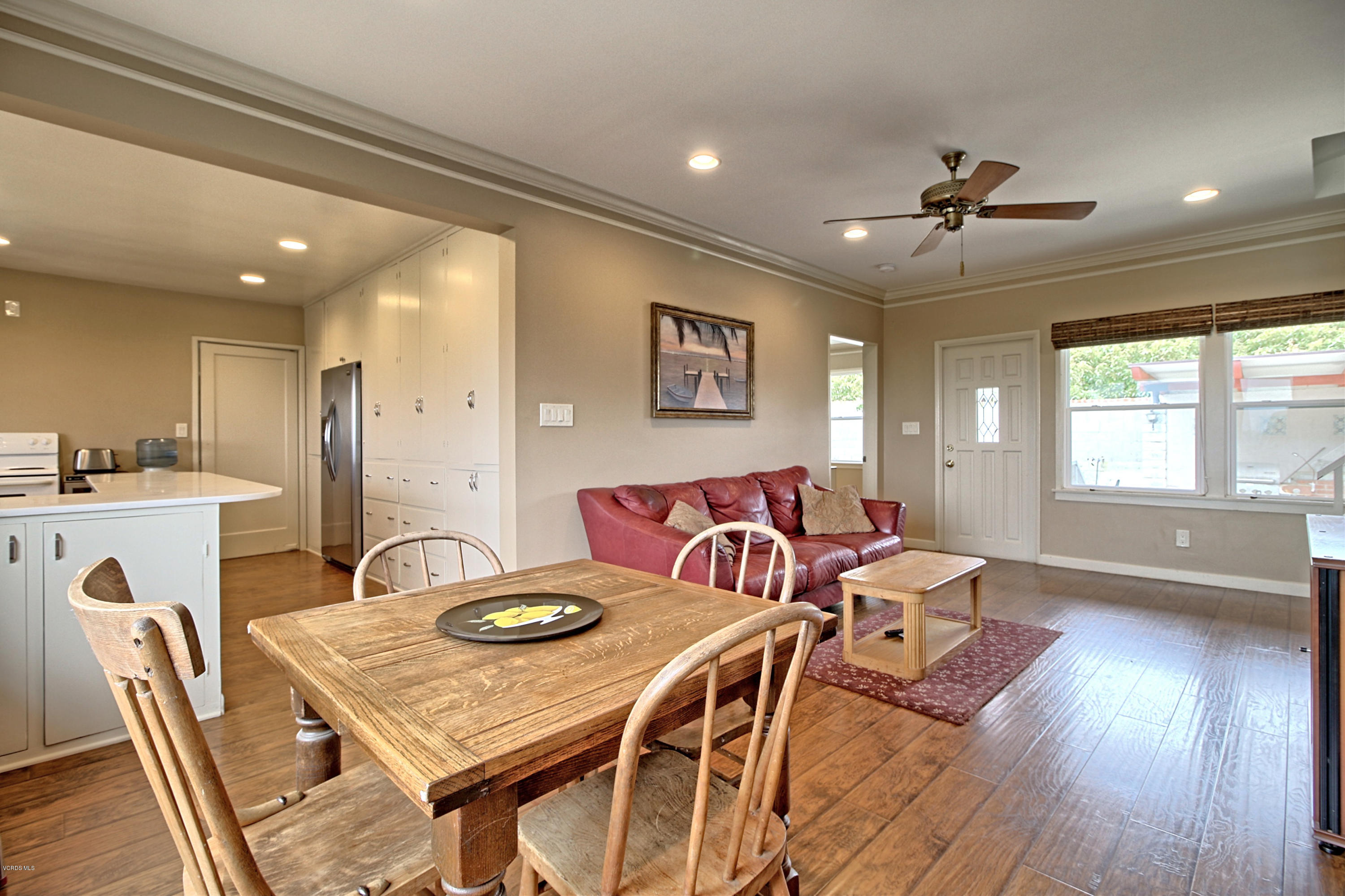 604 Hall Road Santa Paula, CA 93060 - Photo 10 of 35 0026 (2)