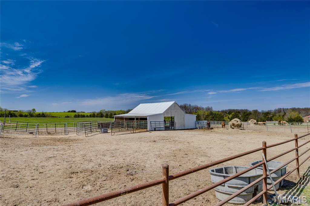 3952 Frye Road Farmington, MO 63640 - Photo 9 of 45