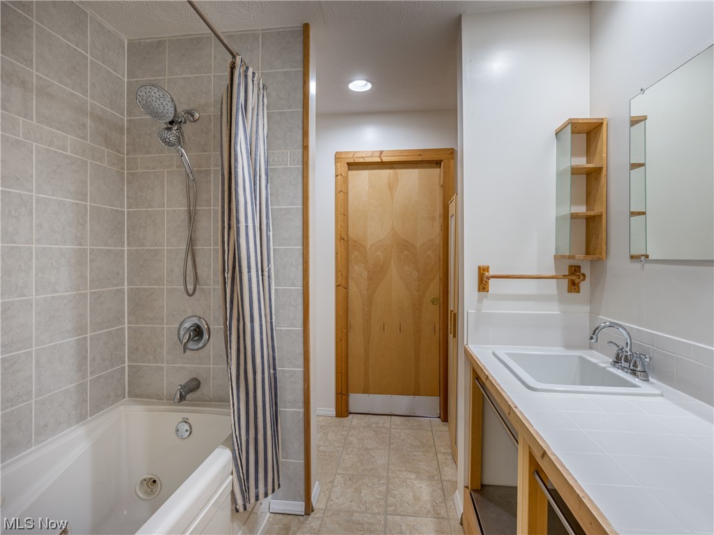 7291 Center Road Valley City, OH 44280 - Photo 21 of 35 Gallery Image 21