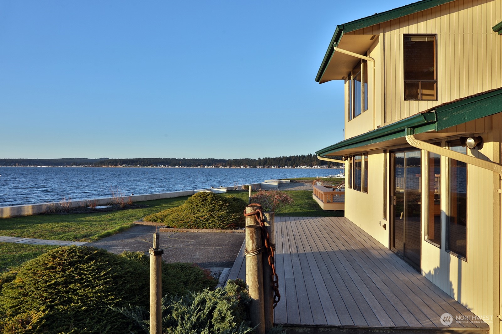 6288 Barr Beach Road Freeland, WA 98249 - Photo 31 of 40 swimming pool view with wooden floor and outdoor seating