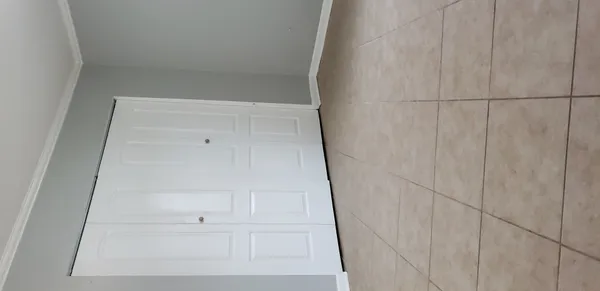 $2,550 | 239 Malibu Drive, Bolingbrook, IL 60440