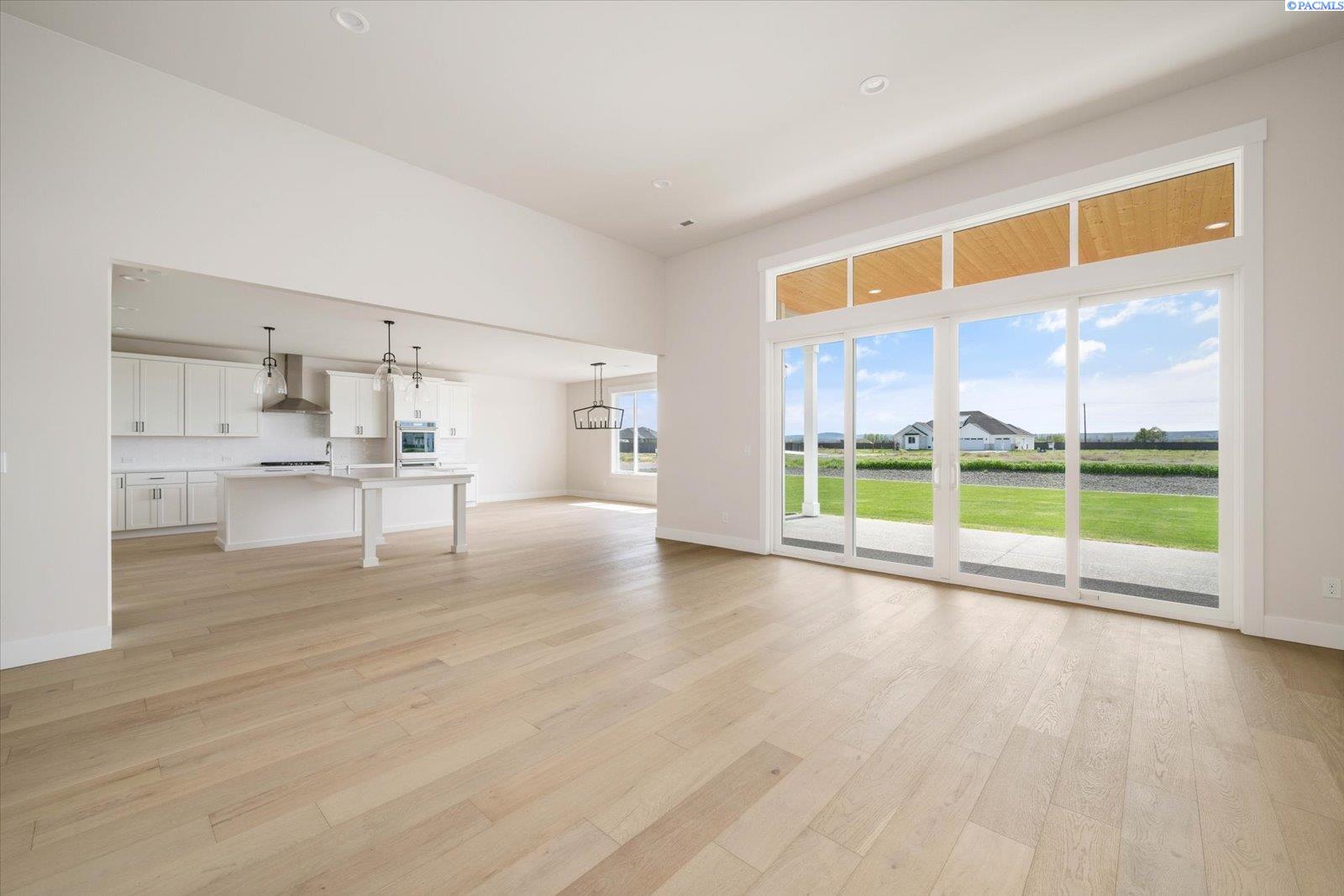12702 Clark Frk Road Pasco, WA 99301 - Photo 16 of 45 Gallery Image 16