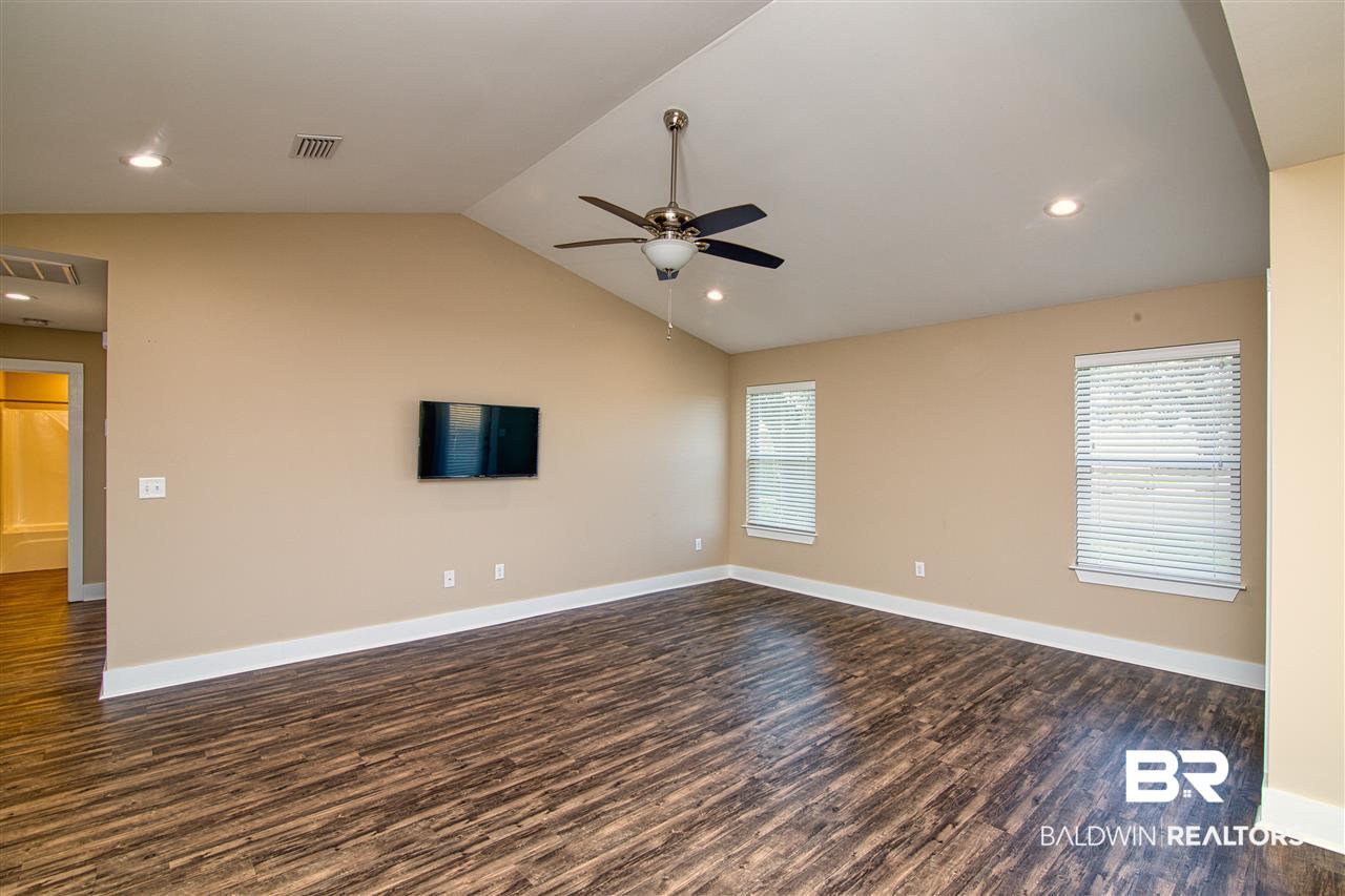 258 Lakefront Circle Summerdale, AL 36580 - Photo 8 of 17