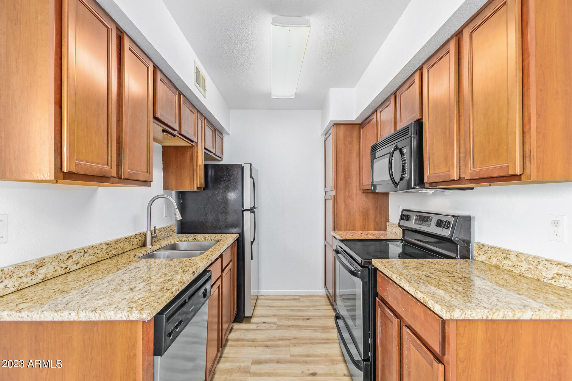 2625 East Indian School Road, Unit 339 Phoenix, AZ 85016 - Photo 8 of 25 0007-07 - Indian School