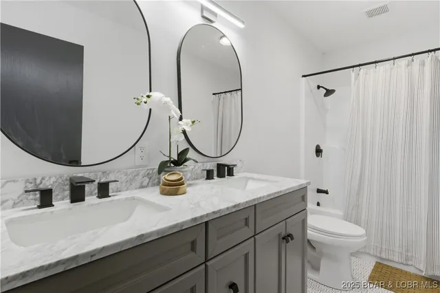 $470,000 | 4643 Wyrick Drive, Osage Beach, MO 65065