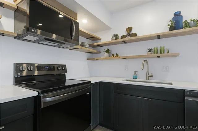 $470,000 | 4643 Wyrick Drive, Osage Beach, MO 65065