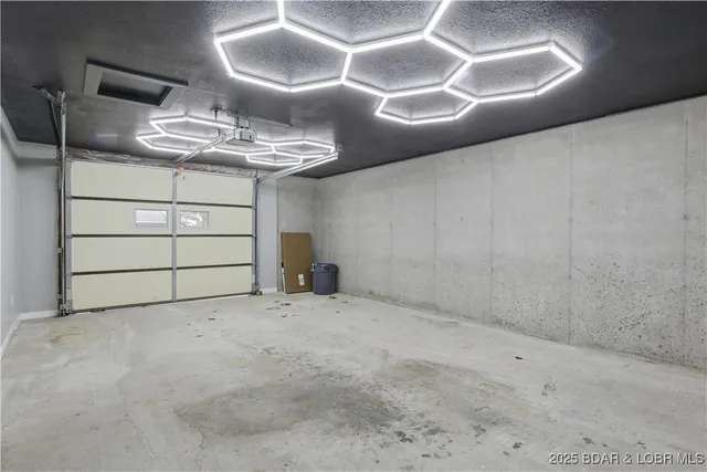 $470,000 | 4643 Wyrick Drive, Osage Beach, MO 65065