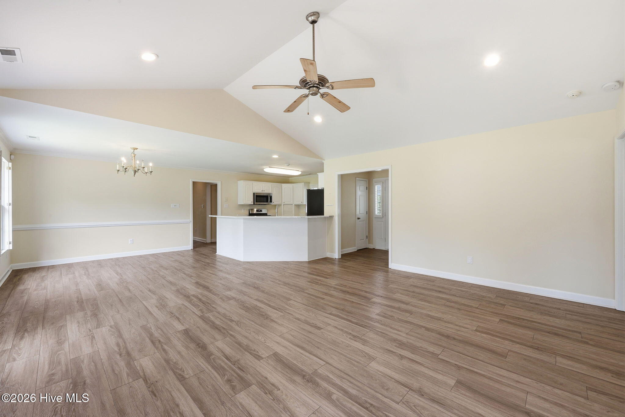 210 East Camp Kiro Road New Bern, NC 28560 - Photo 8 of 53