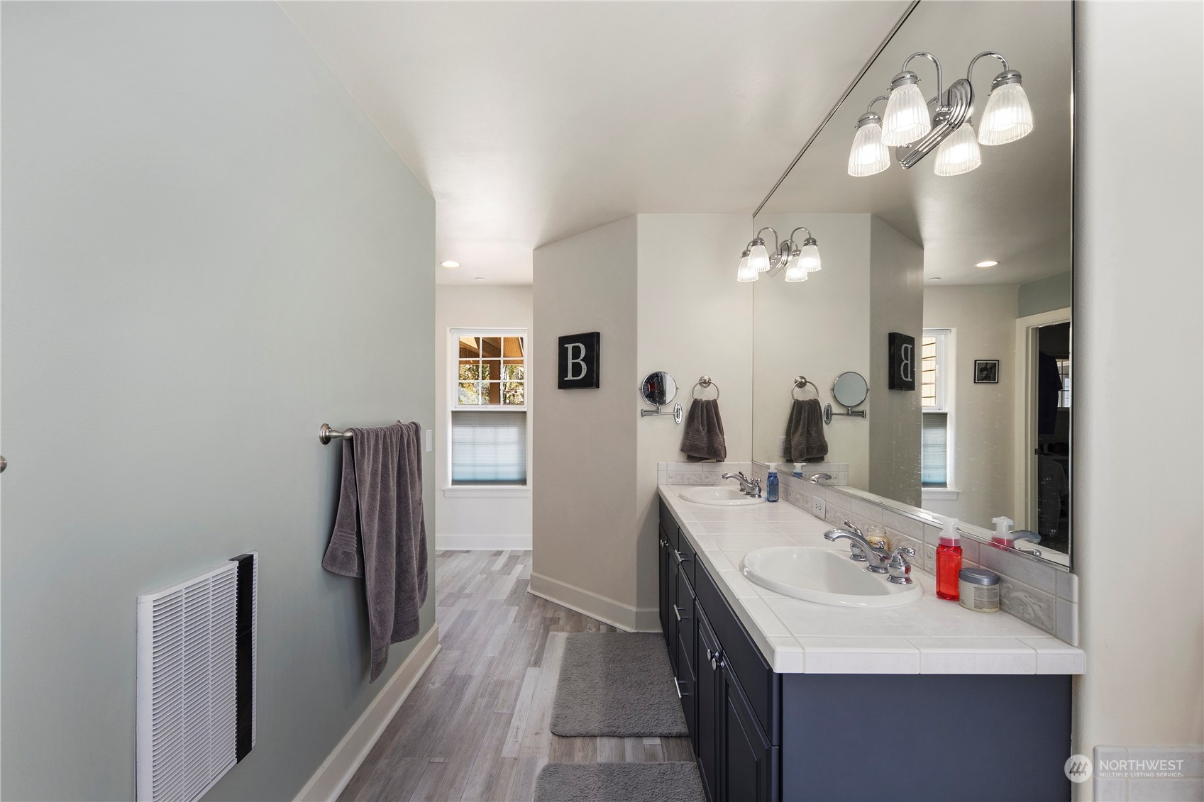 700 South 47th Street Renton, WA 98055 - Photo 24 of 39