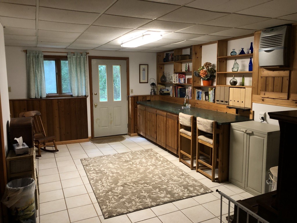 161 Sloop Street Jamestown, RI 02835 - Photo 45 of 50 Family/Rec room