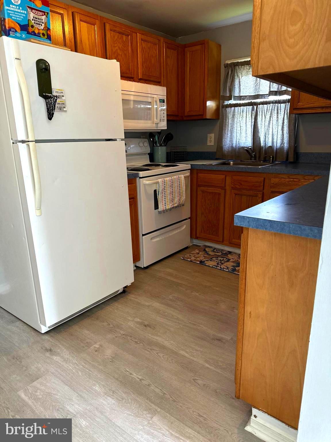 227 Dale Road Pasadena, MD 21122 - Photo 17 of 37