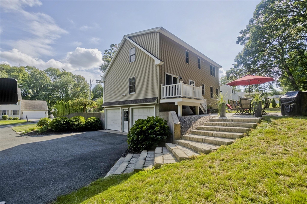 73 Amherst Street West Springfield, MA 01089 - Photo 3 of 40 Gallery Image 3