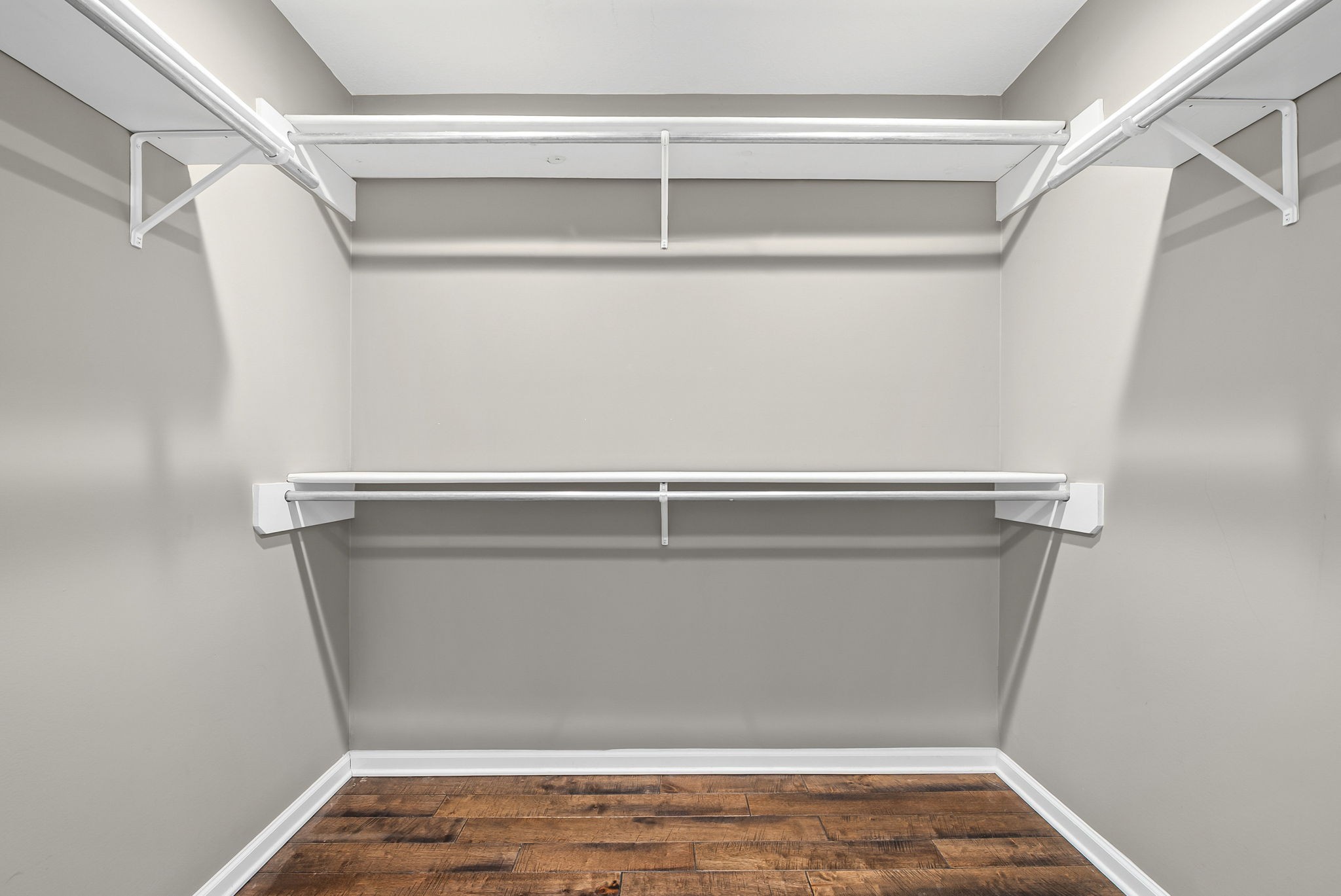 2875 Jarrell Ridge Road Clarksville, TN 37043 - Photo 31 of 73 a view of walk in closet