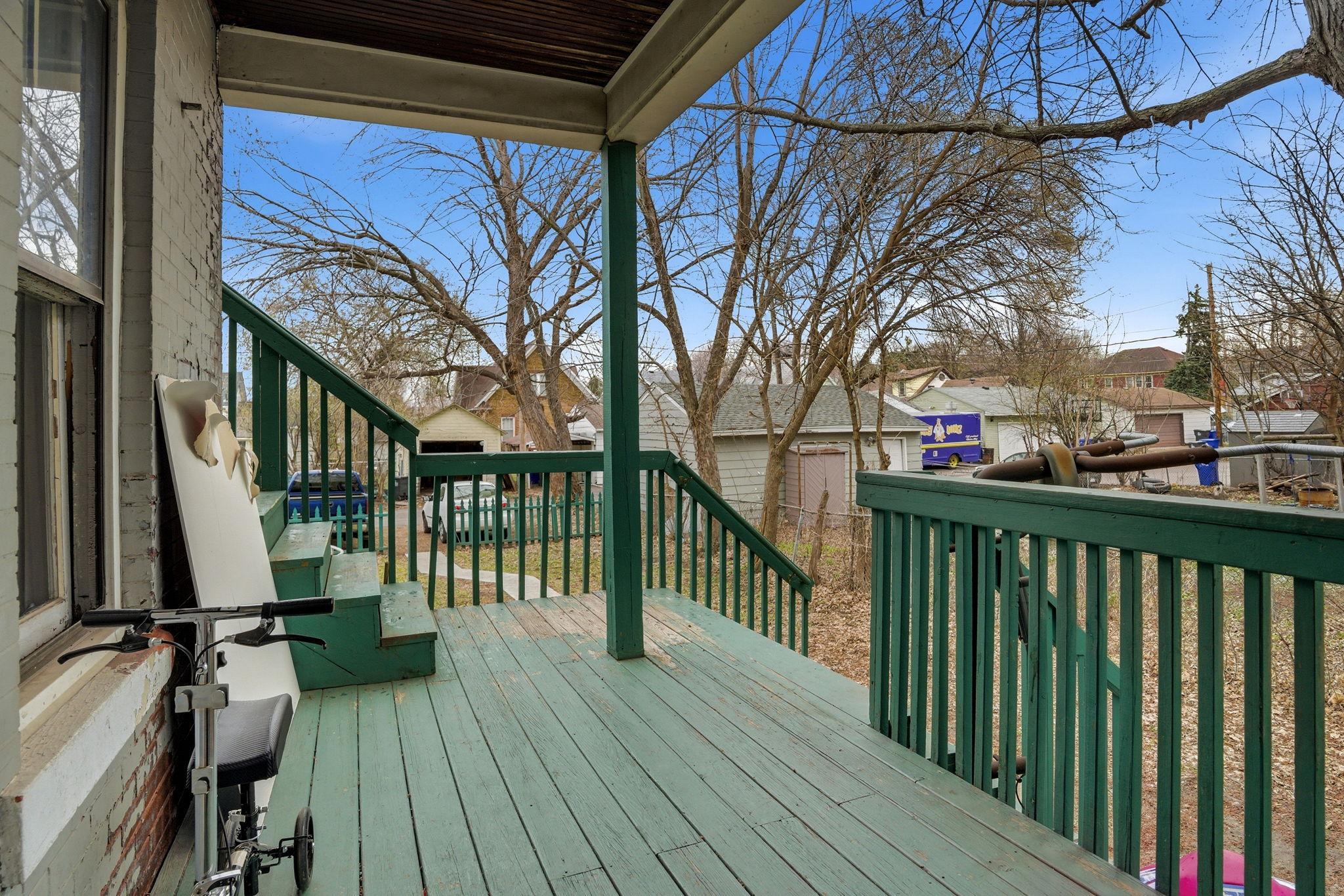 684 Virginia Street St. Paul, MN 55103 - Photo 11 of 13