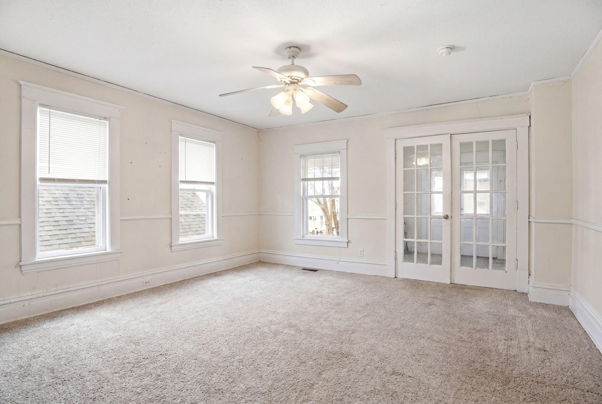 684 Virginia Street St. Paul, MN 55103 - Photo 3 of 13
