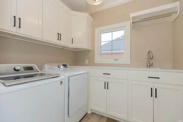 $650,000 | 7186 Ironwood Circle, Newburgh, IN 47630
