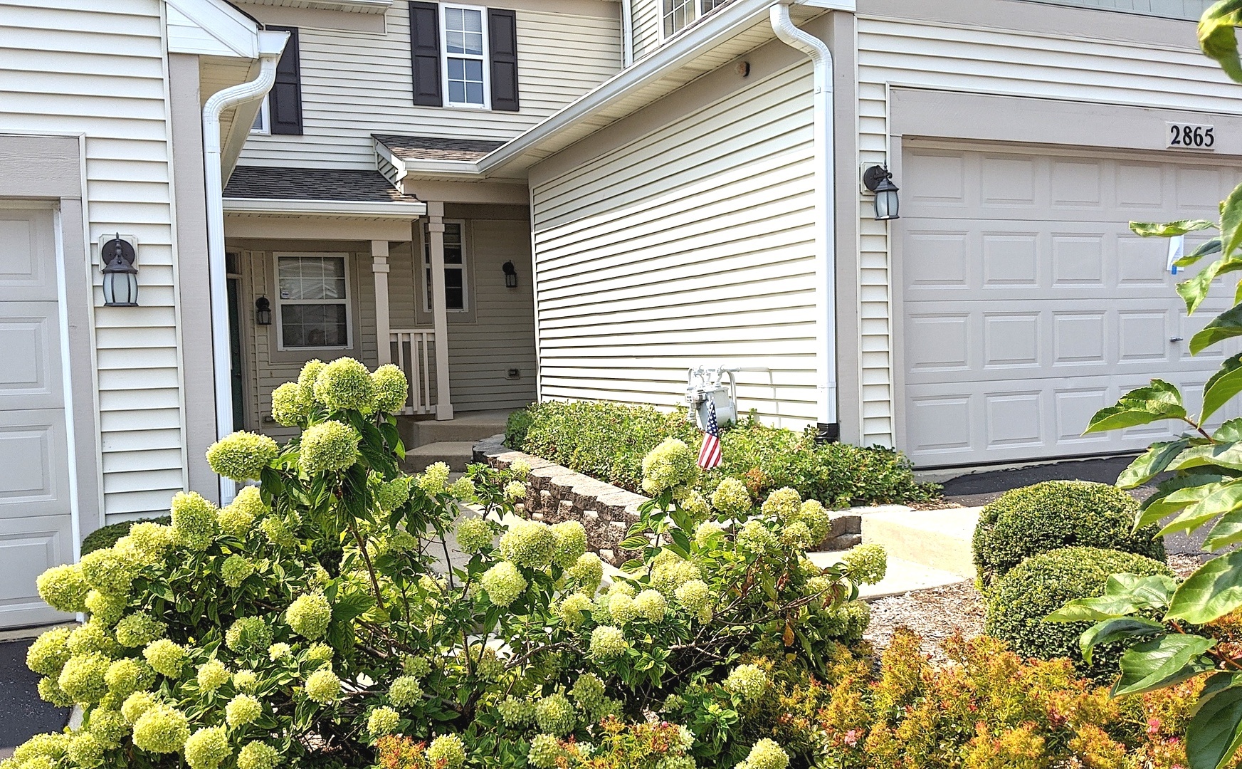 2865 Vernal Lane Naperville, IL 60564 - Photo 1 of 26