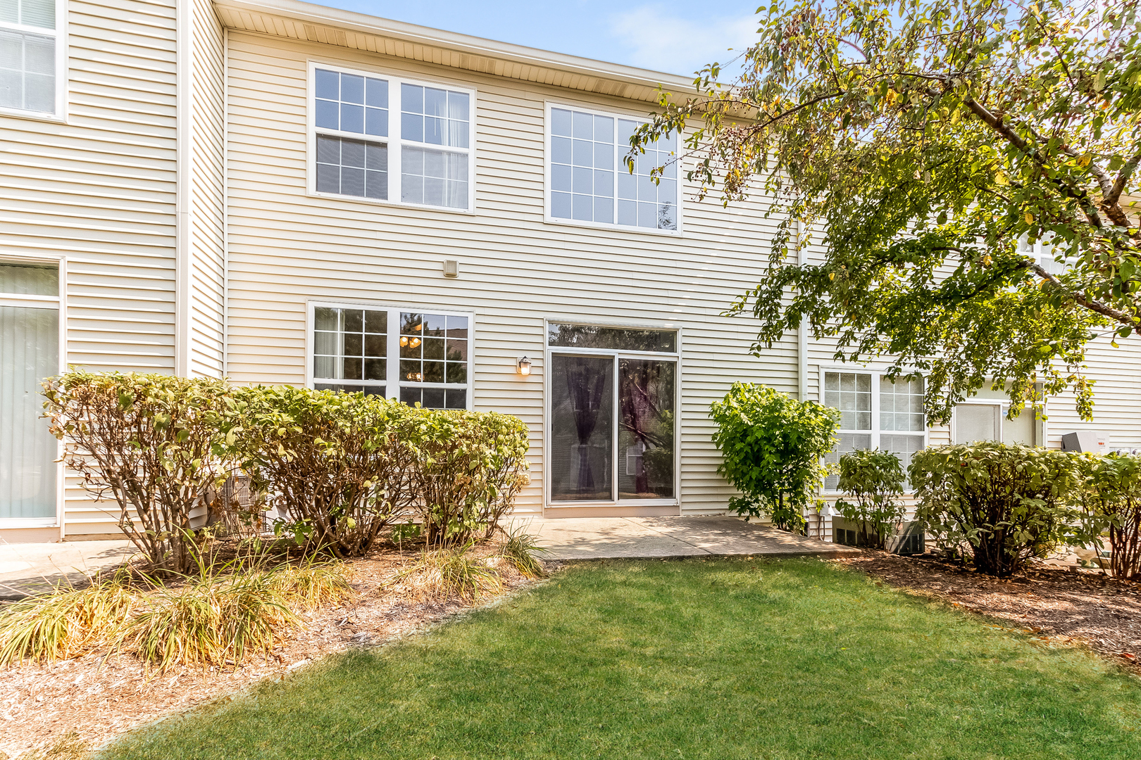 2865 Vernal Lane Naperville, IL 60564 - Photo 23 of 26