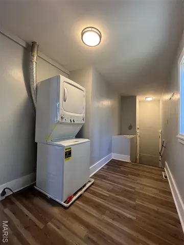 $1,795 | 237 North Clinton Street, Collinsville, IL 62234