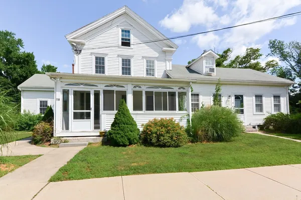 $865,000 | 118 Main Street, Norfolk, MA 02056