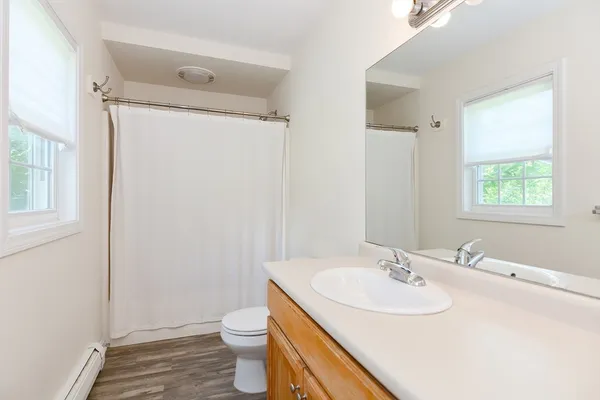 $865,000 | 118 Main Street, Norfolk, MA 02056