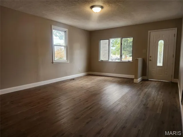 $169,900 | 2221 Pulliam Avenue, Fayetteville, IL 62258