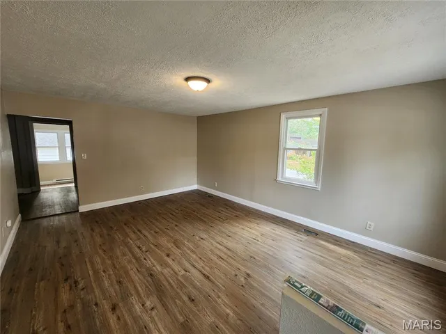 $169,900 | 2221 Pulliam Avenue, Fayetteville, IL 62258