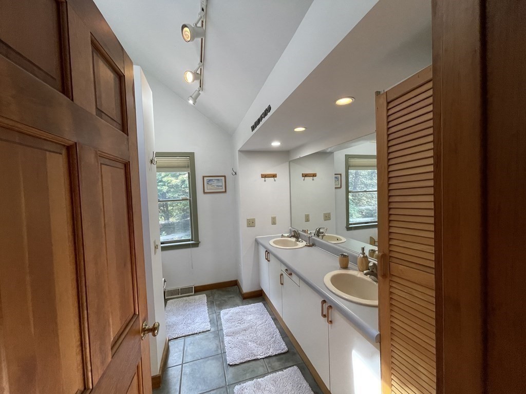 221 Linseed Road West Hatfield, MA 01088 - Photo 23 of 42 Gallery Image 23