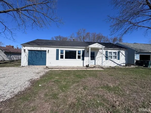 $950 | 1012 West Haines Avenue, Muncie, IN 47303