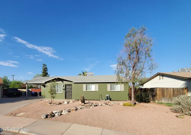 $1,795 | 1022 West Hickory Street, Mesa, AZ 85201