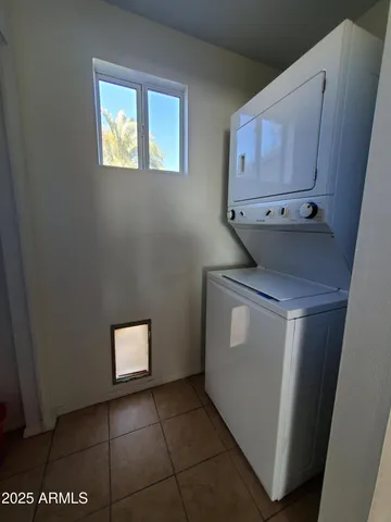 $1,795 | 1022 West Hickory Street, Mesa, AZ 85201