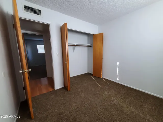 $1,795 | 1022 West Hickory Street, Mesa, AZ 85201