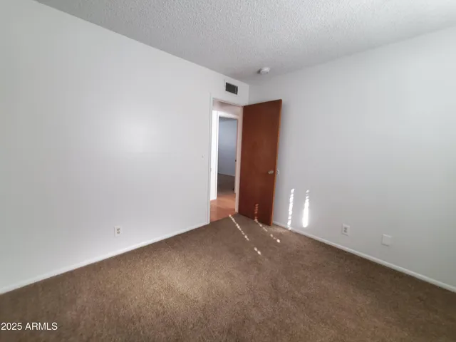 $1,795 | 1022 West Hickory Street, Mesa, AZ 85201