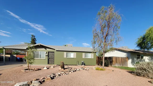 $1,795 | 1022 West Hickory Street, Mesa, AZ 85201