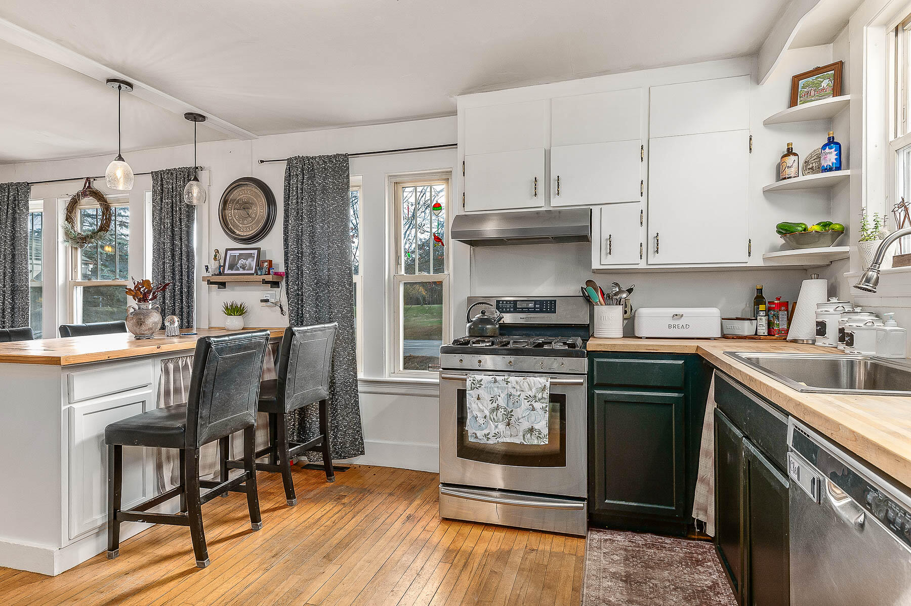 224 Main Street Springvale, ME 04083 - Photo 16 of 52 Kitchen