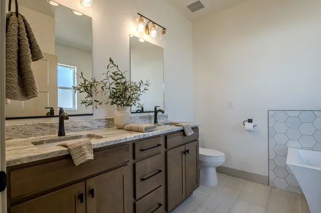 $470,000 | 2876 Rock Creek Drive, Unit B, Grand Junction, CO 81503