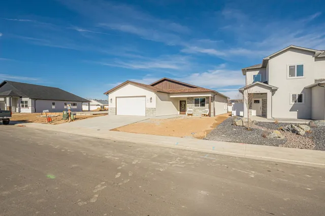 $470,000 | 2876 Rock Creek Drive, Unit B, Grand Junction, CO 81503