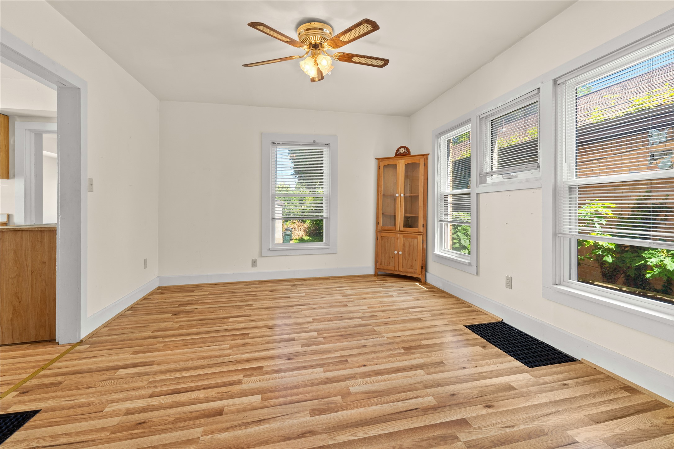 1860 East Lake Road Erie, PA 16511 - Photo 12 of 35 Gallery Image 12