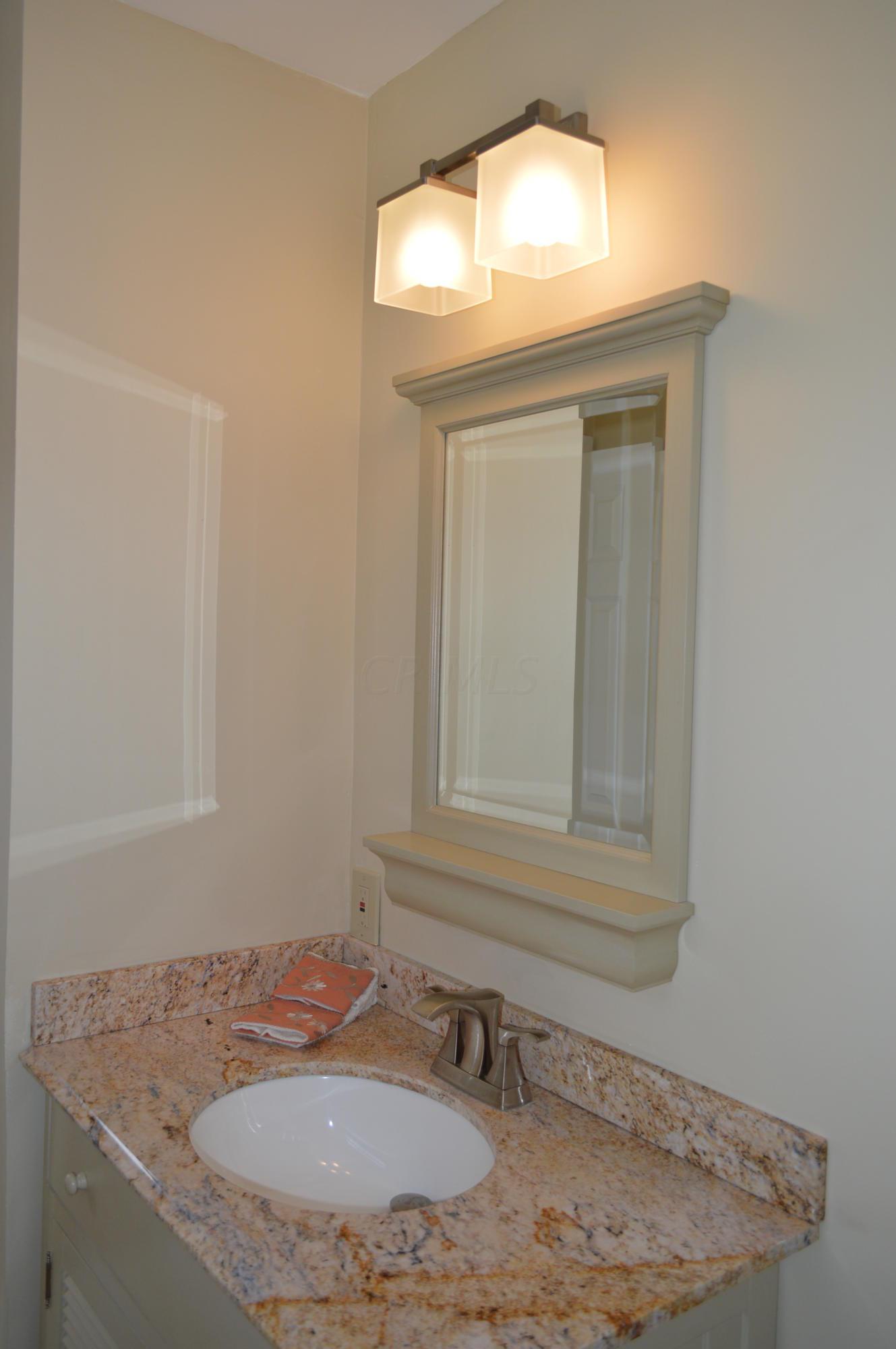 3182 Brandon Road Columbus, OH 43221 - Photo 12 of 30 Gallery Image 12