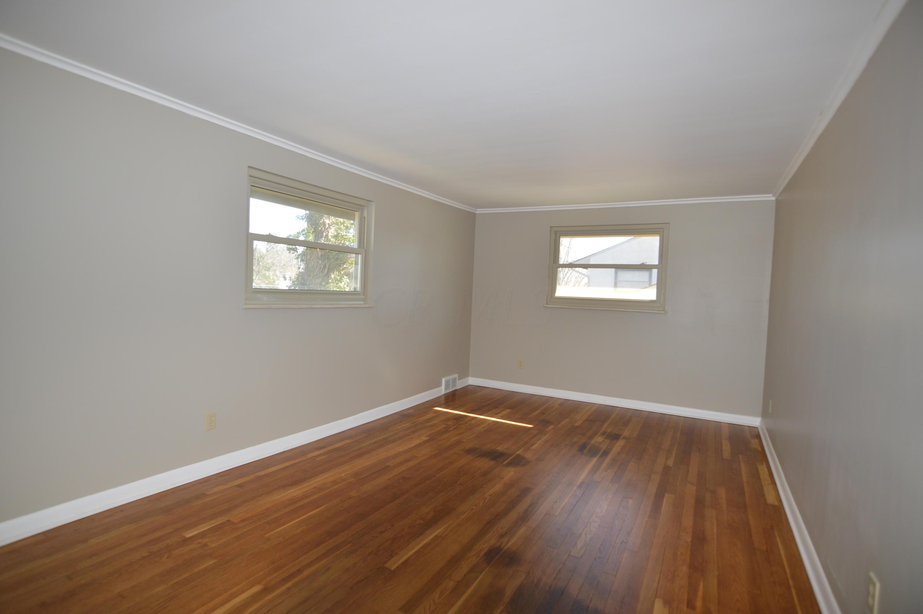 3182 Brandon Road Columbus, OH 43221 - Photo 17 of 30 Gallery Image 17