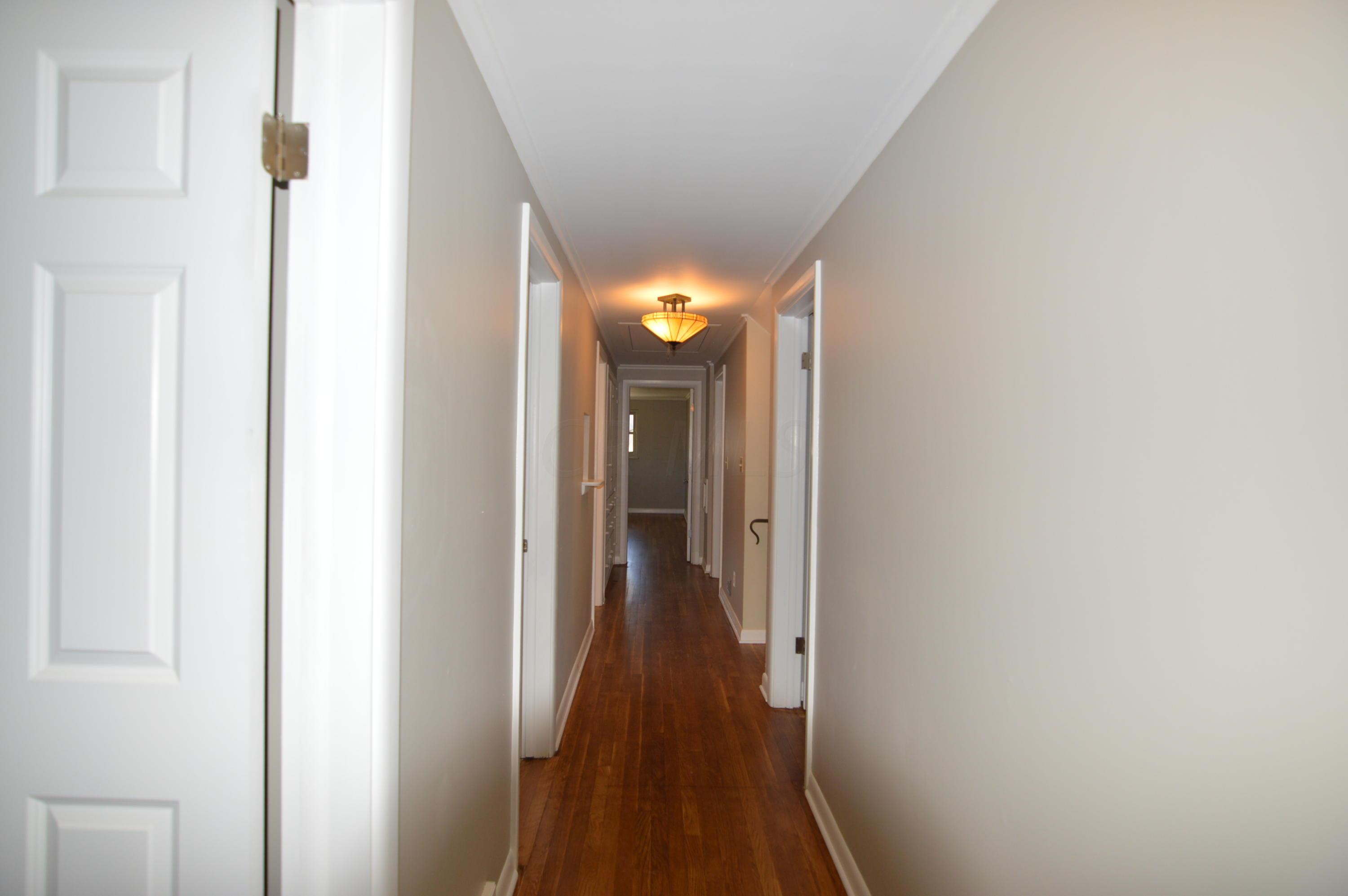 3182 Brandon Road Columbus, OH 43221 - Photo 24 of 30 Gallery Image 24