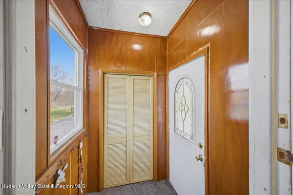 $249,942 | 17 Doty Avenue, Melrose, NY 12121