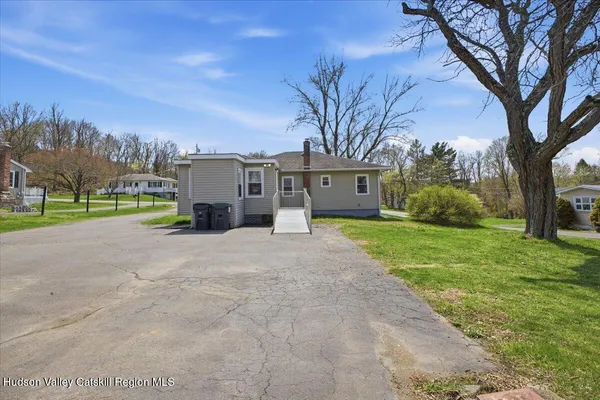 $249,942 | 17 Doty Avenue, Melrose, NY 12121