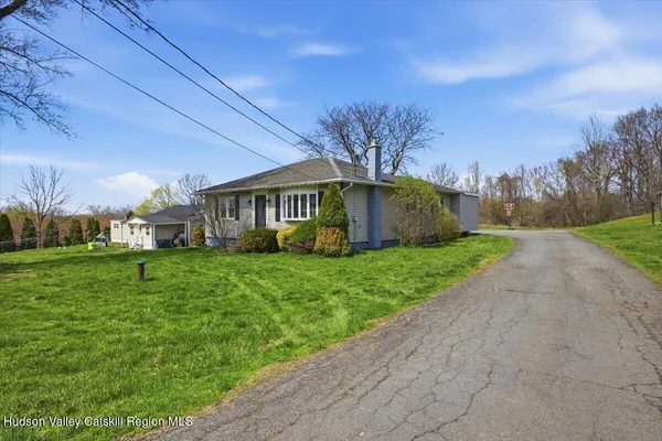 $249,942 | 17 Doty Avenue, Melrose, NY 12121