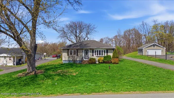 $249,942 | 17 Doty Avenue, Melrose, NY 12121