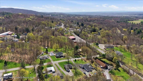 $249,942 | 17 Doty Avenue, Melrose, NY 12121